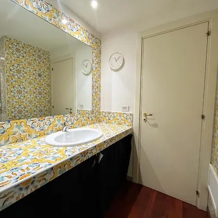 Machiya 128 Бари